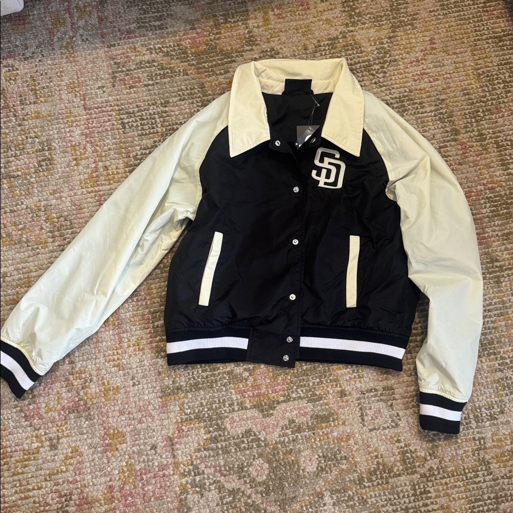 Padres bomber jacket nwt large